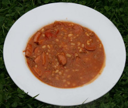 Serbische Bohnensuppe Serbische Bohnensuppe